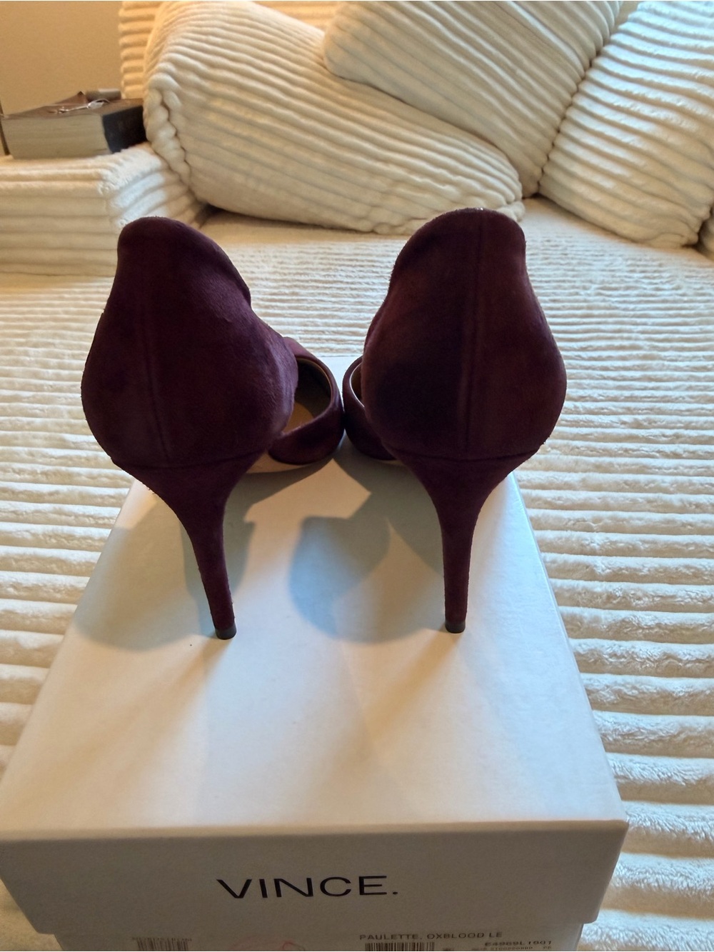 Vince Paulette Heels in Oxblood Pointed-Toe D'Orsay Suede Pumps - Picture 5 of 5